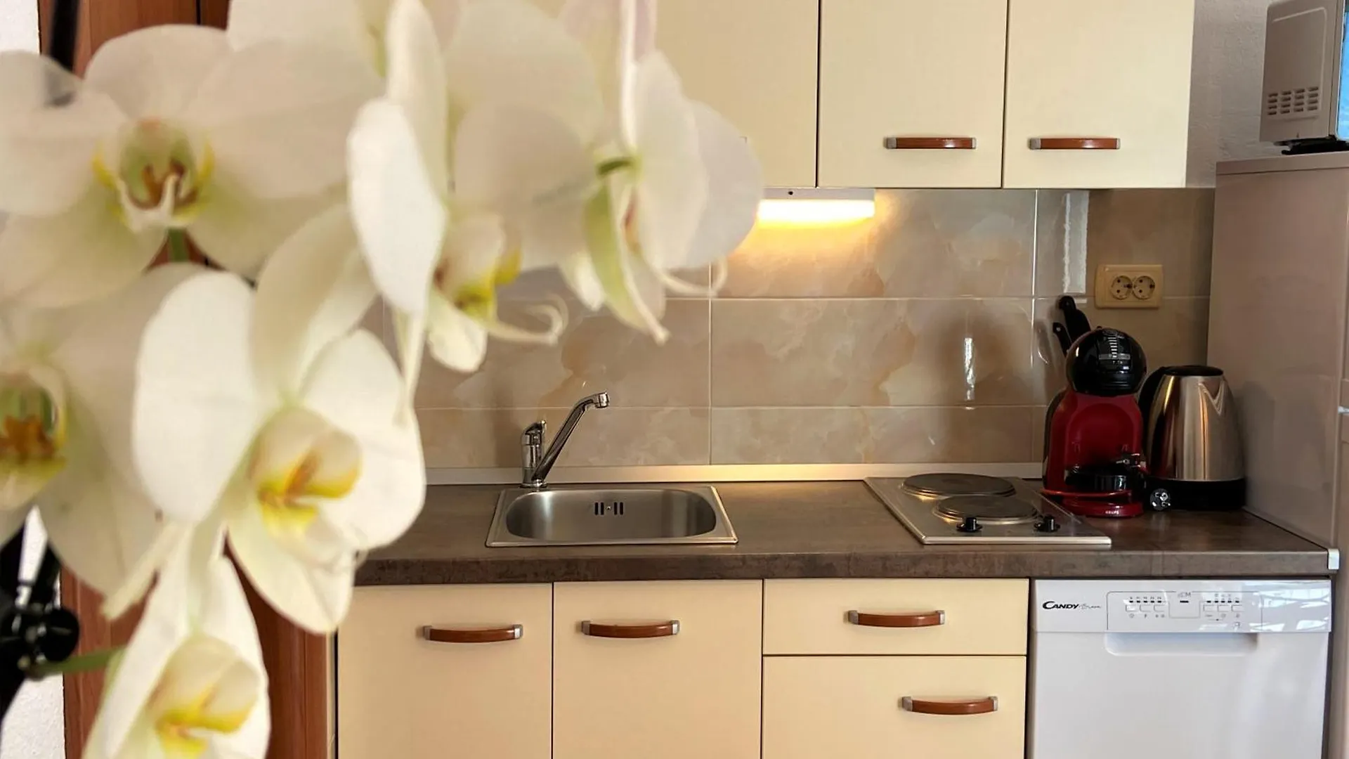 Apartments Tomi & Ivana Trogir 0*,  Croacia