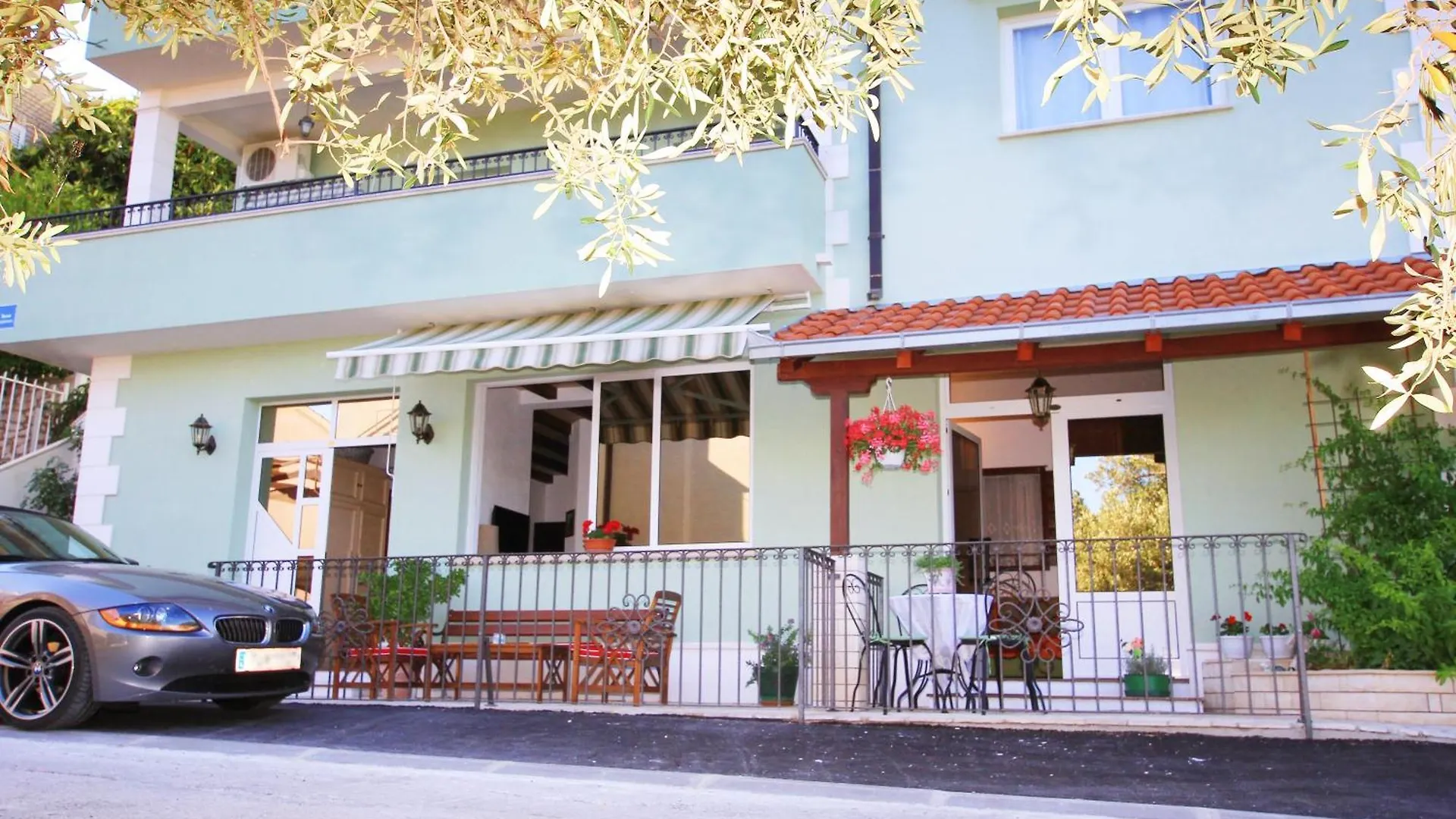 Apartments Tomi & Ivana Trogir