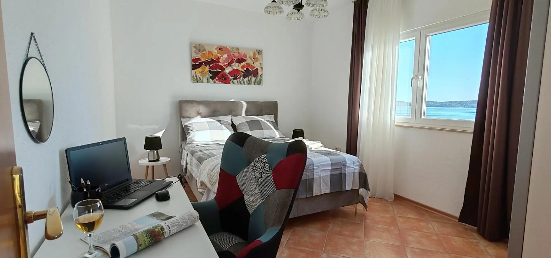 Apartments Tomi & Ivana Trogir 0*,