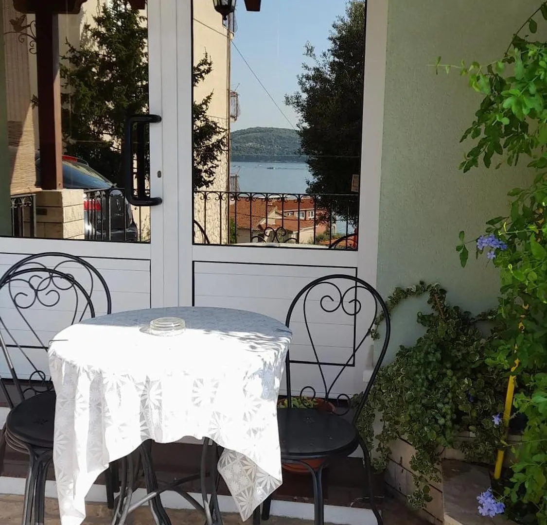 Apartments Tomi & Ivana Trogir